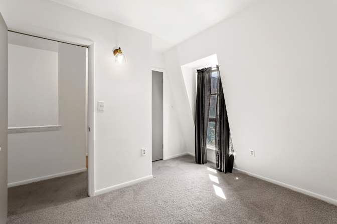 Sam June's room