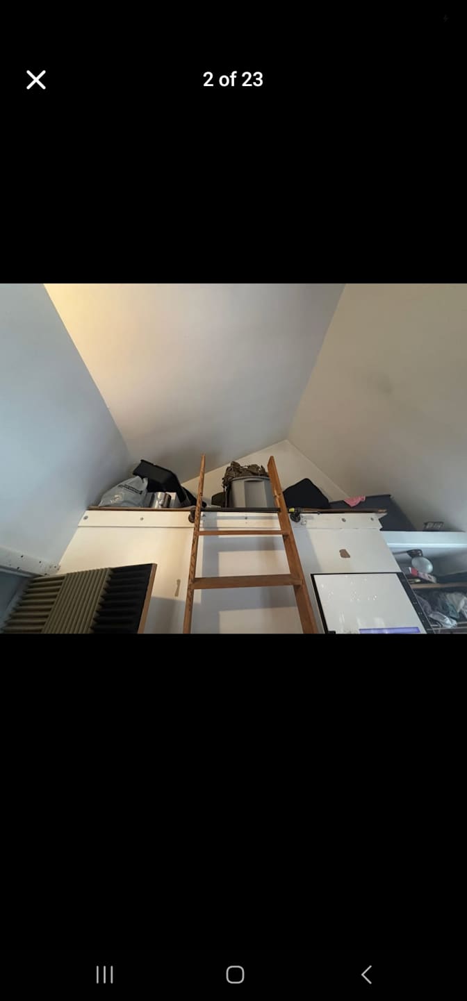 Layla's room