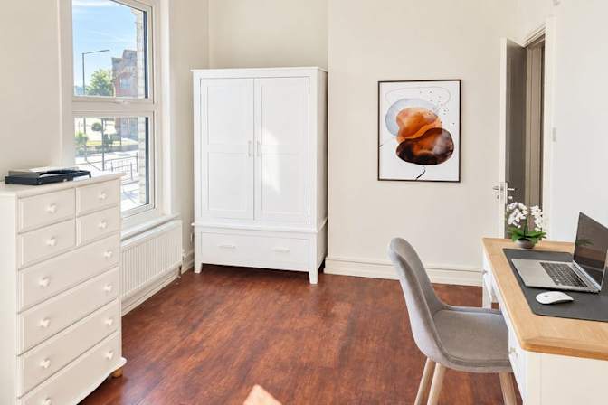 LDS Property Finder's room