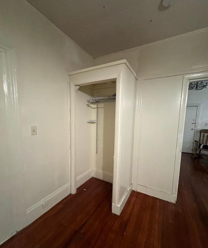 Allixander's room