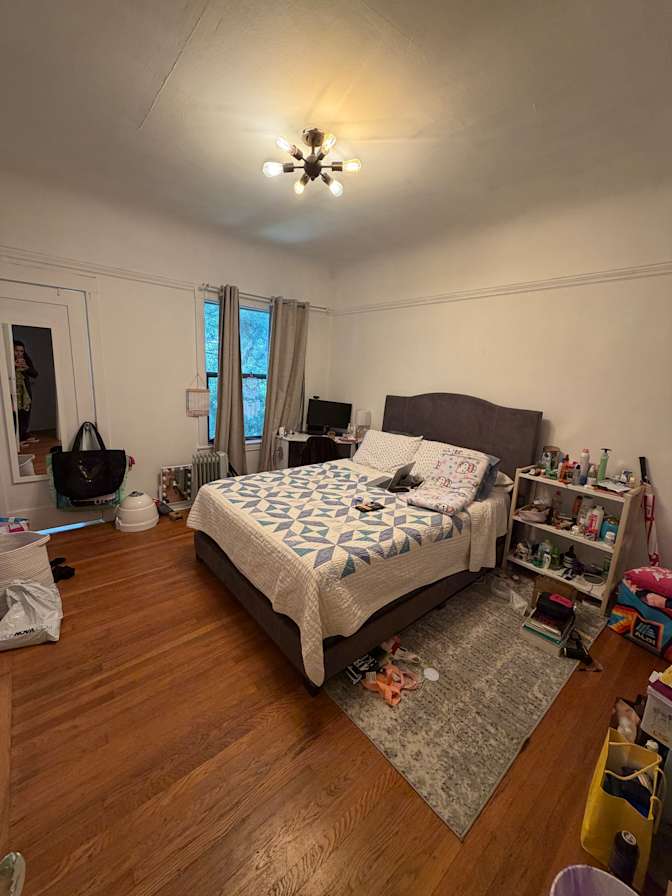 Carolina's room