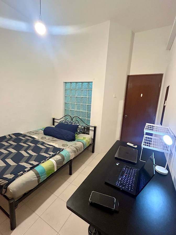 Nicole's room