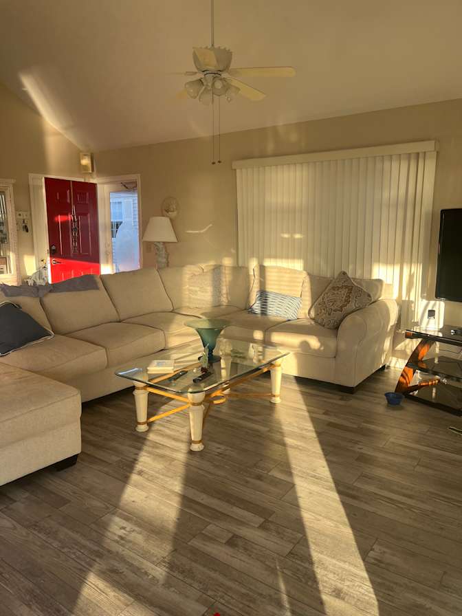 Lisa Gaines's room