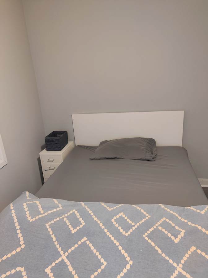 Soumil Thete's room
