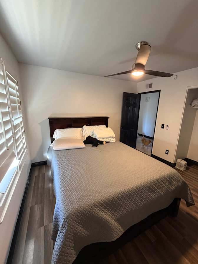 Tony's room