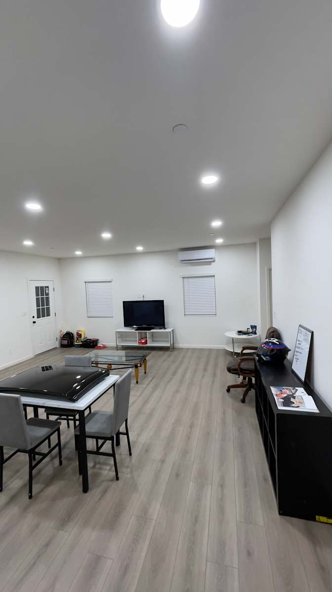 Jaypee's room