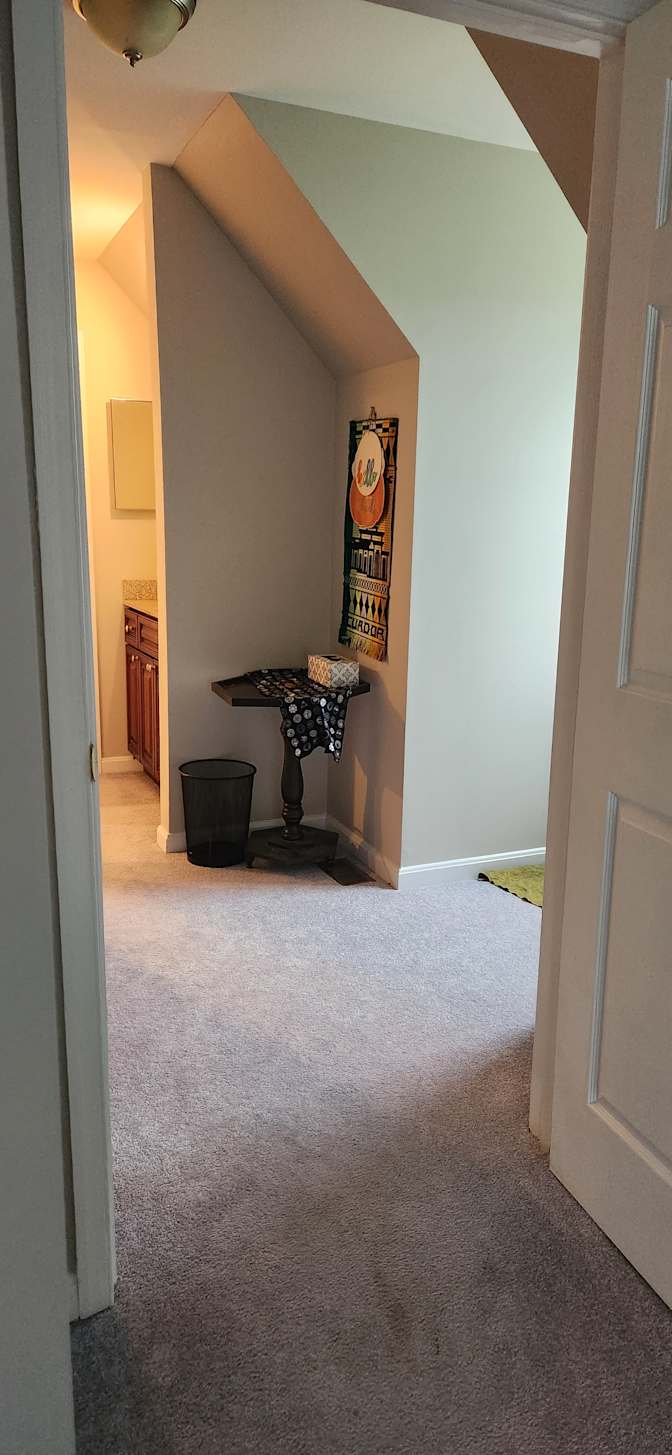 Two Rooms in Tacketts Mill - Lake Ridge, VA's room
