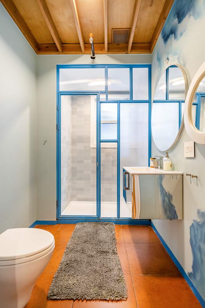 Russian Hill Coliving's room