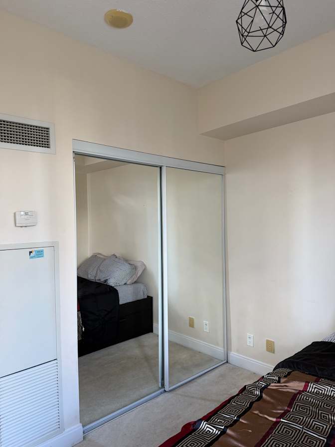 Oyin's room