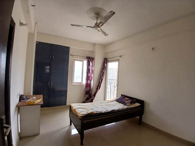 Vikash's room