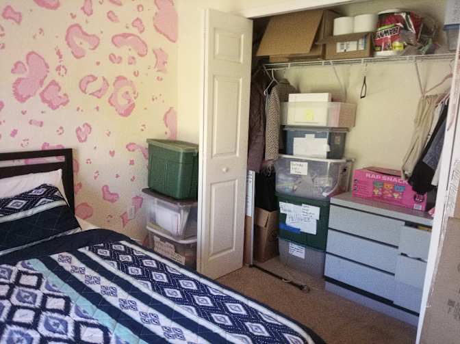 Andrea's room