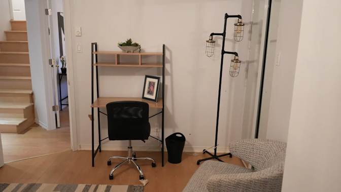 Sara's room