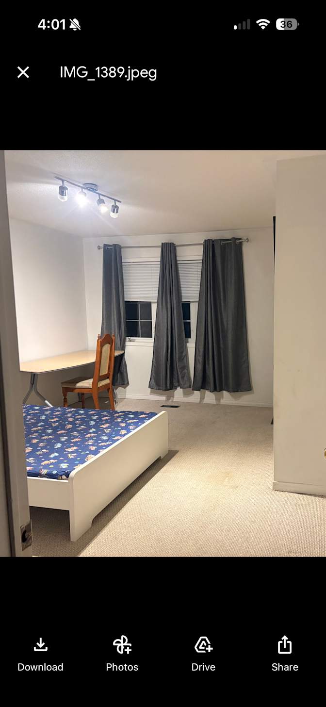 Shreyan Paudel's room