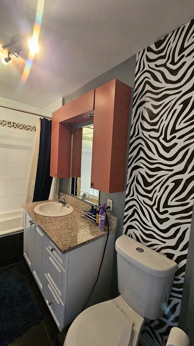 stacy-ann sappleton's room