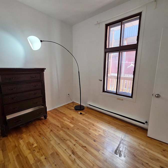 Mya Mackenzie's room