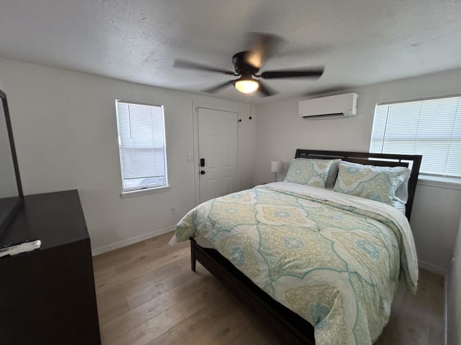 PadSplit's room