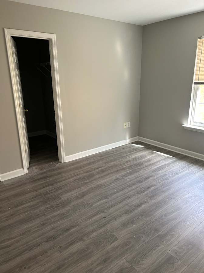 Alcove Rooms's room