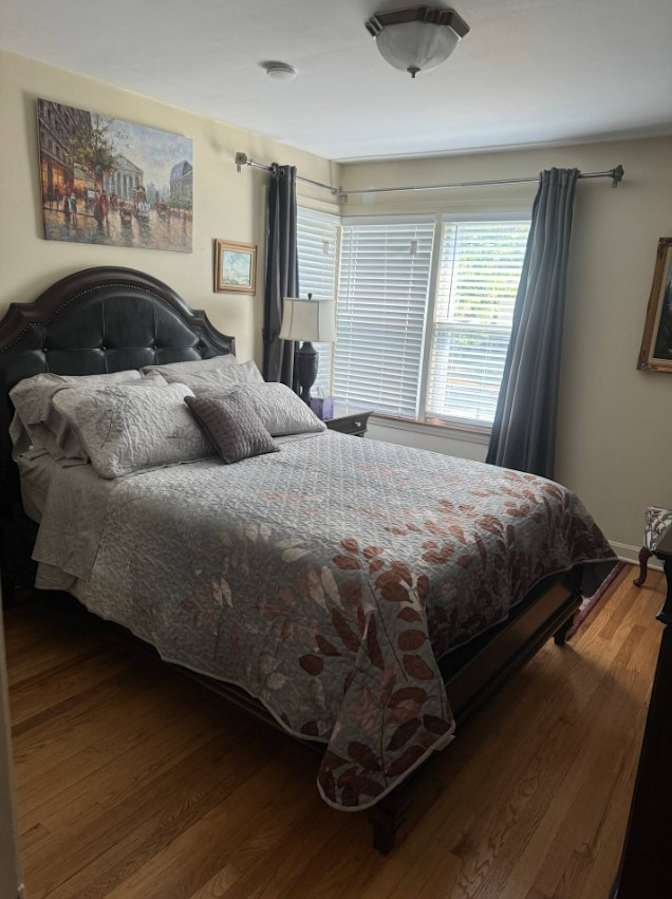 Elise's room