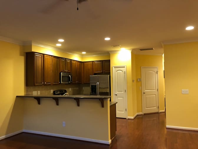 Alcove Rooms's room