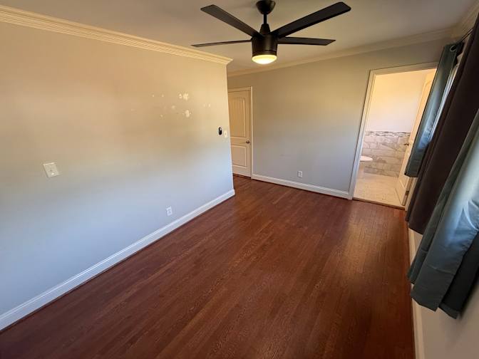 Alcove Rooms's room