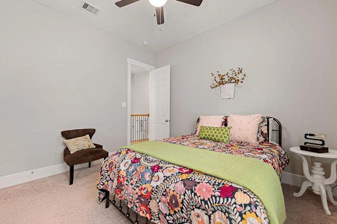 Mag F's room