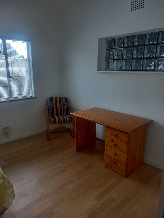 CHURCHILL PAROW WEST's room