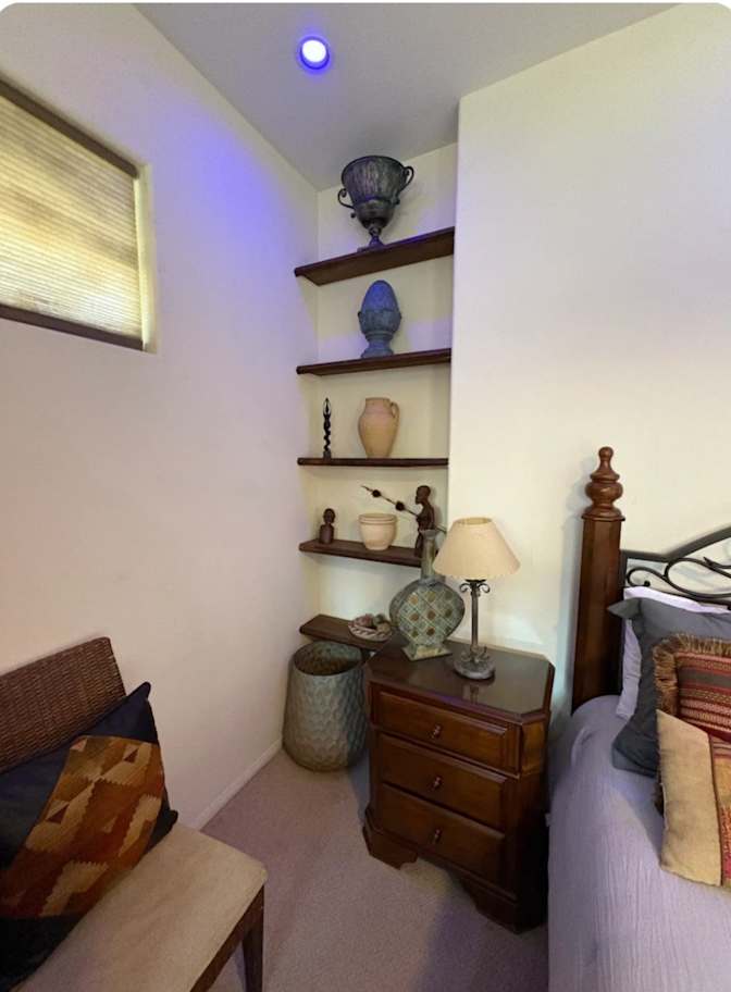 Laurence's room