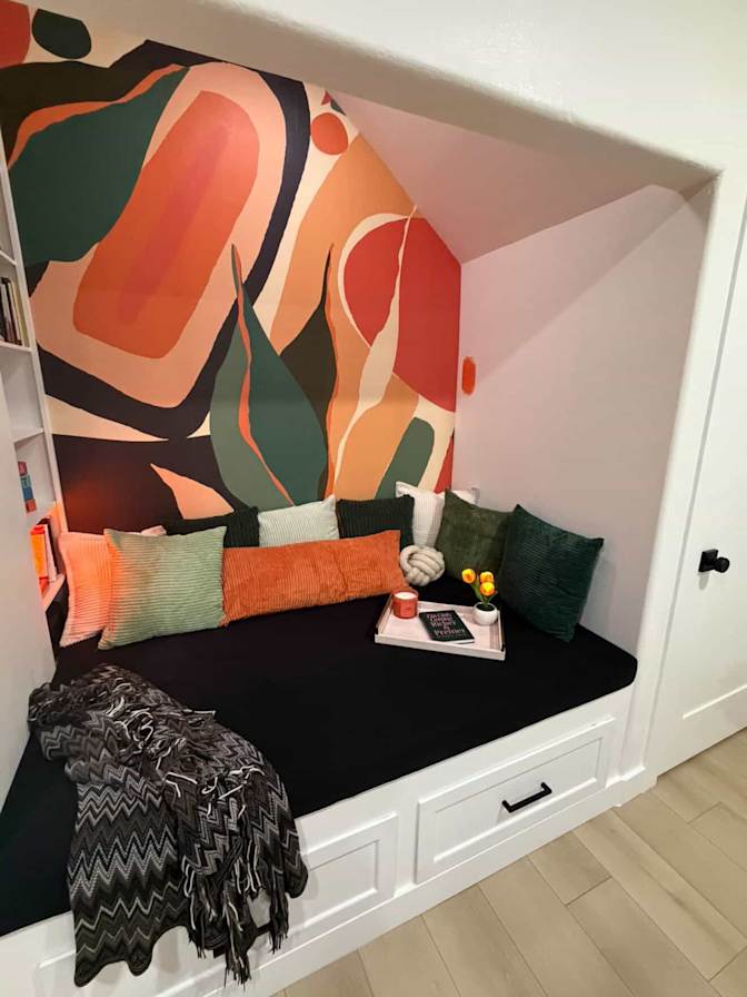 Cassandra Golde's room