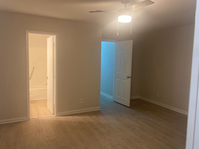Alcove Rooms's room