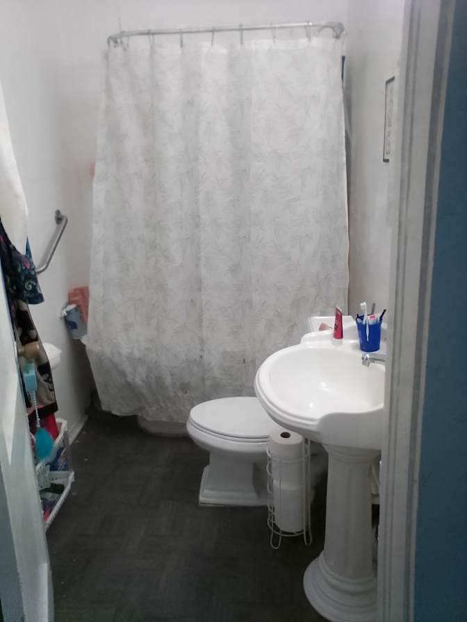 Lyndsey M Dutton's room