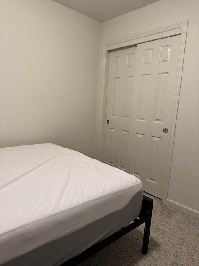 Jasmin Gonzalez's room