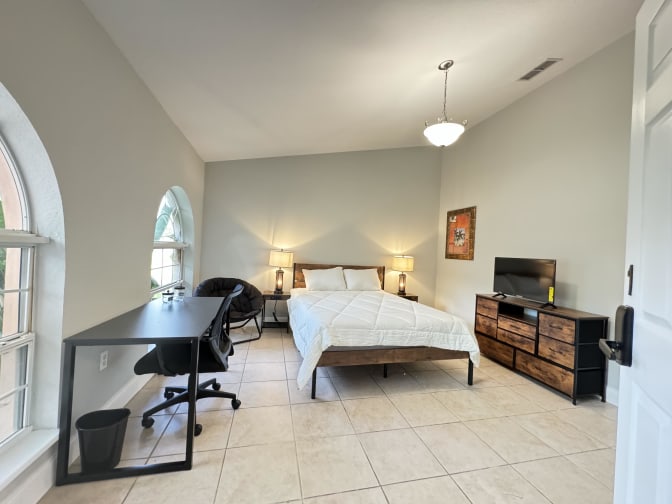 PadSplit's room