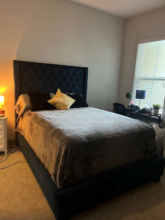 Kristen Hough's room
