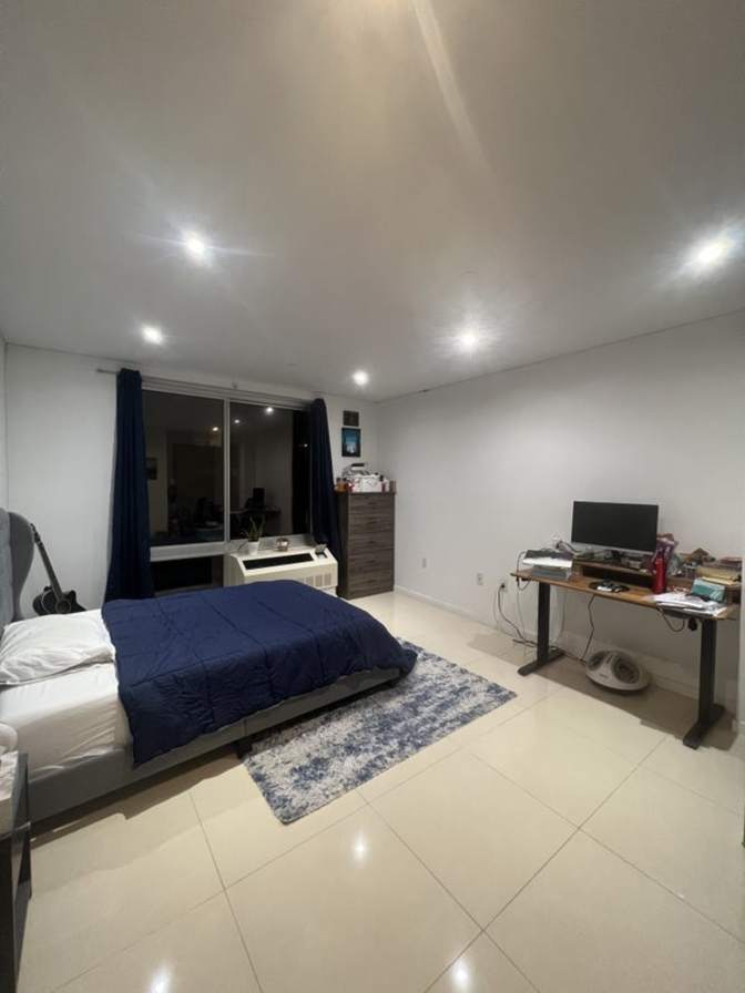 JaJuan's room