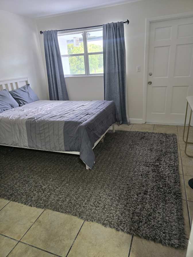 Javi's room