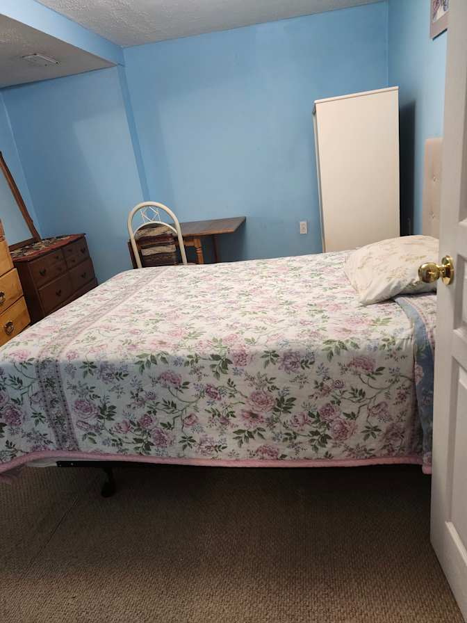Edna Aderinboye's room