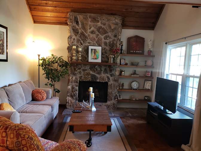 Jennifer's room