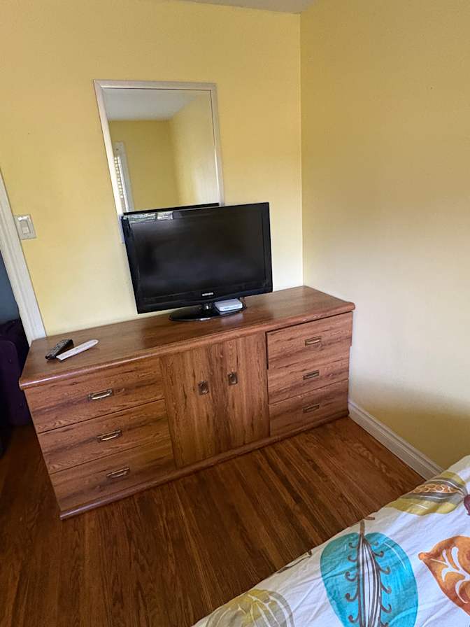 Holly Mills's room