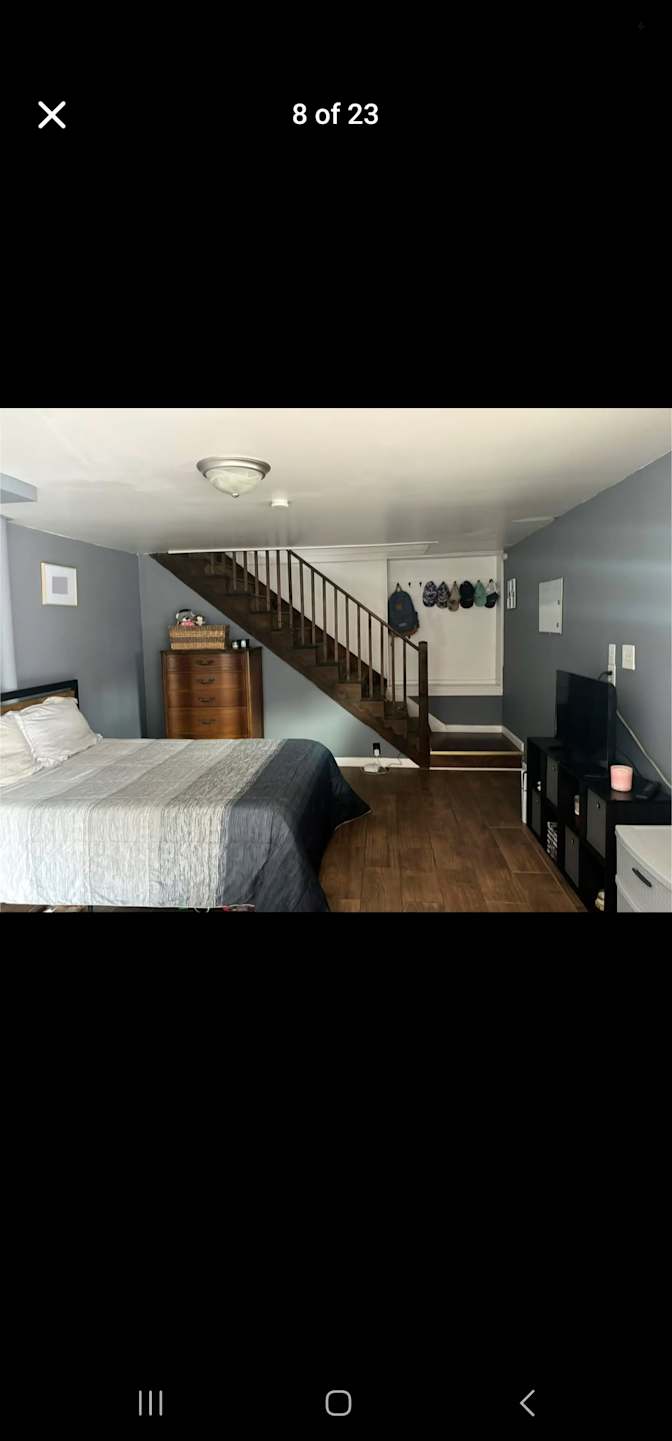Layla's room