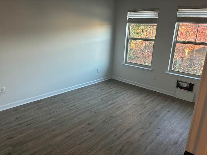 Alcove Rooms's room