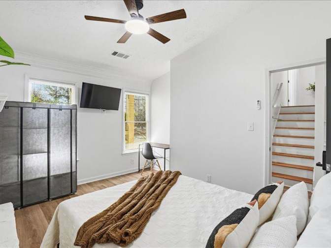 PadSplit's room