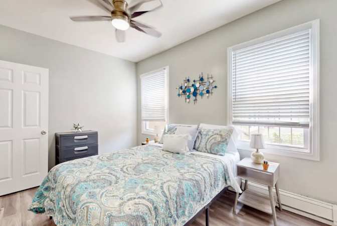 Yvette's room
