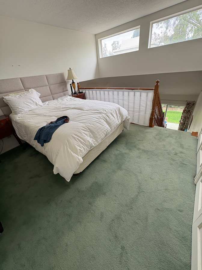 Stephen Currie's room