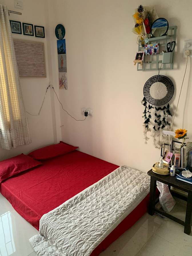 Kubra's room