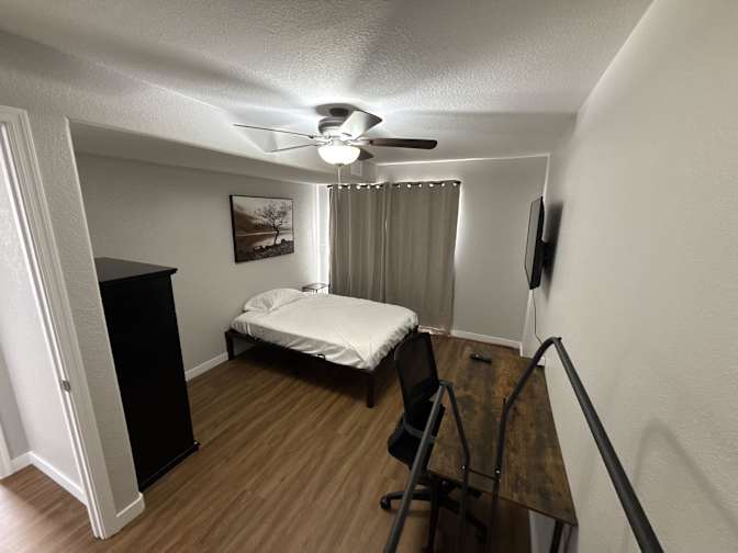 PadSplit's room