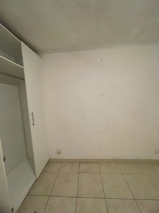 Zanele's room