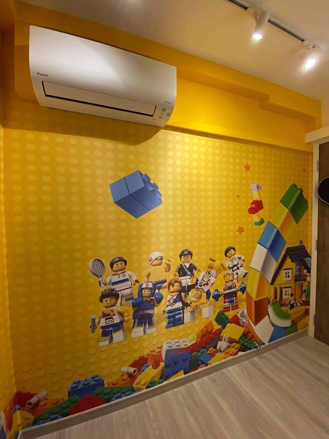 Roy Tay's room
