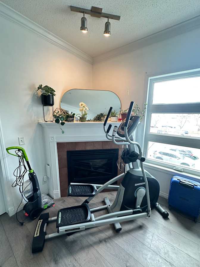 Rakesh's room