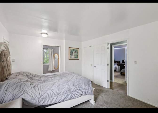 Margalie's room