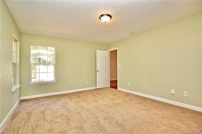 Alcove Rooms's room
